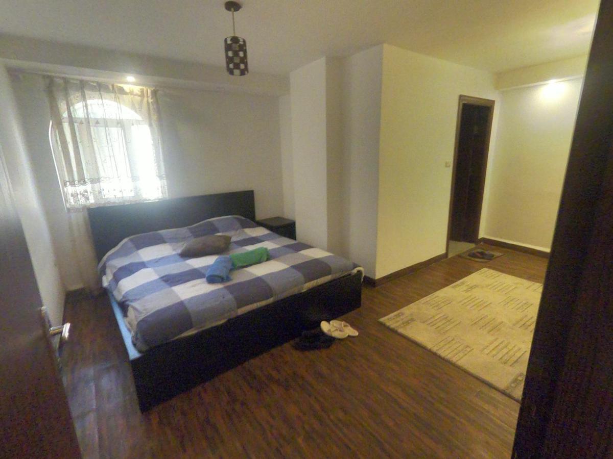 Karrain Villa-The Apartment Мадаба Екстериор снимка