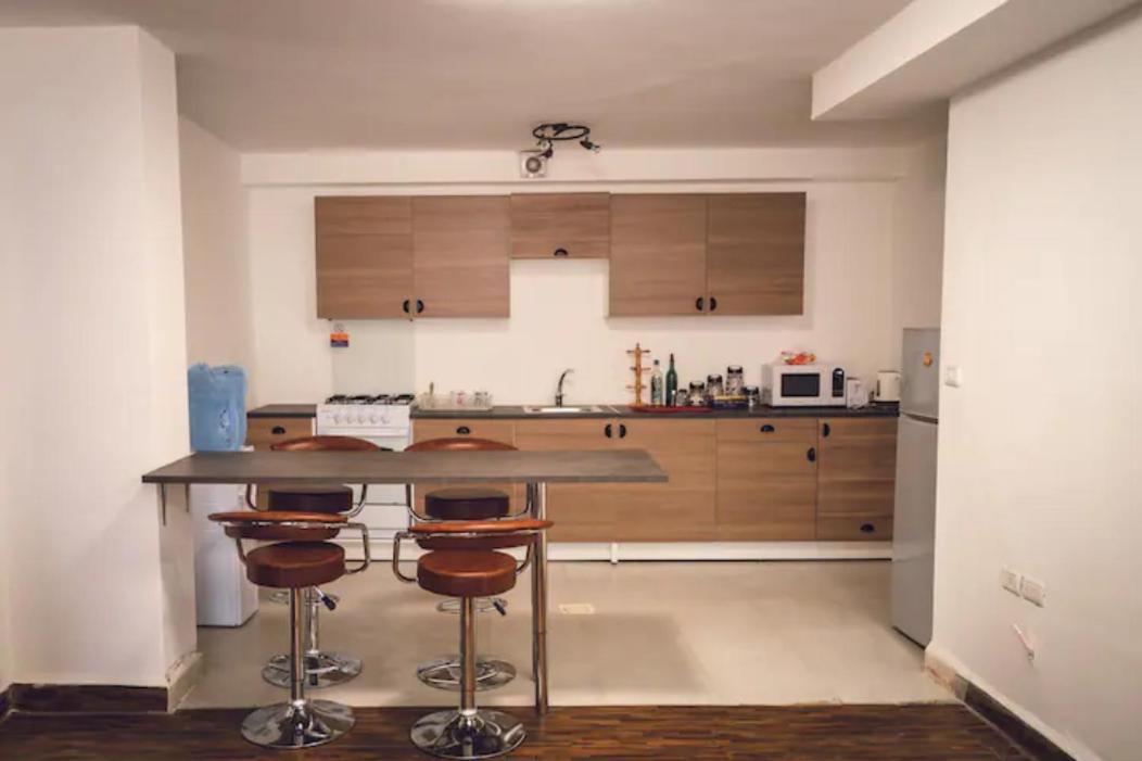 Karrain Villa-The Apartment Мадаба Екстериор снимка